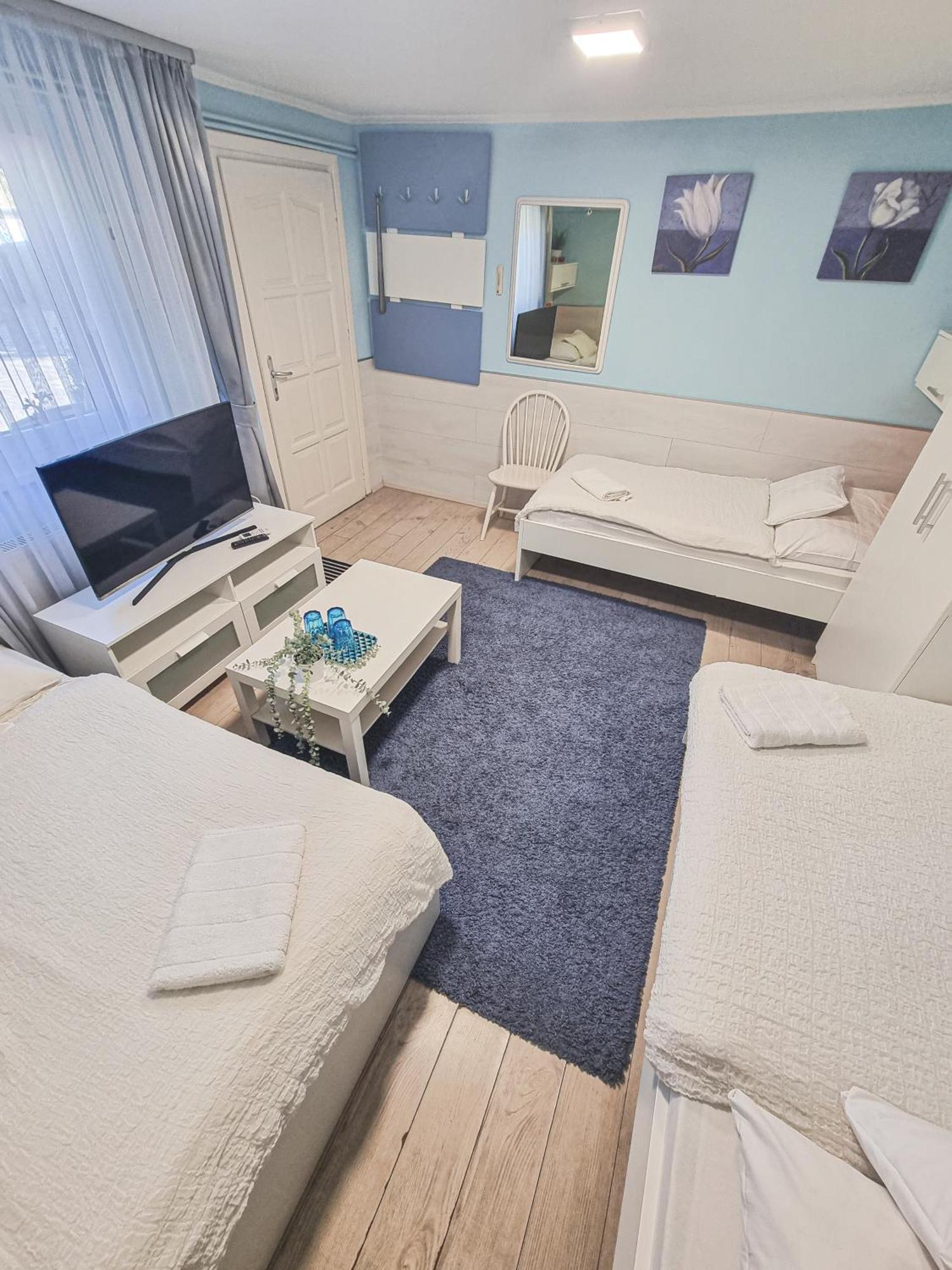 Szivarvany Panzio Szeged Extérieur photo