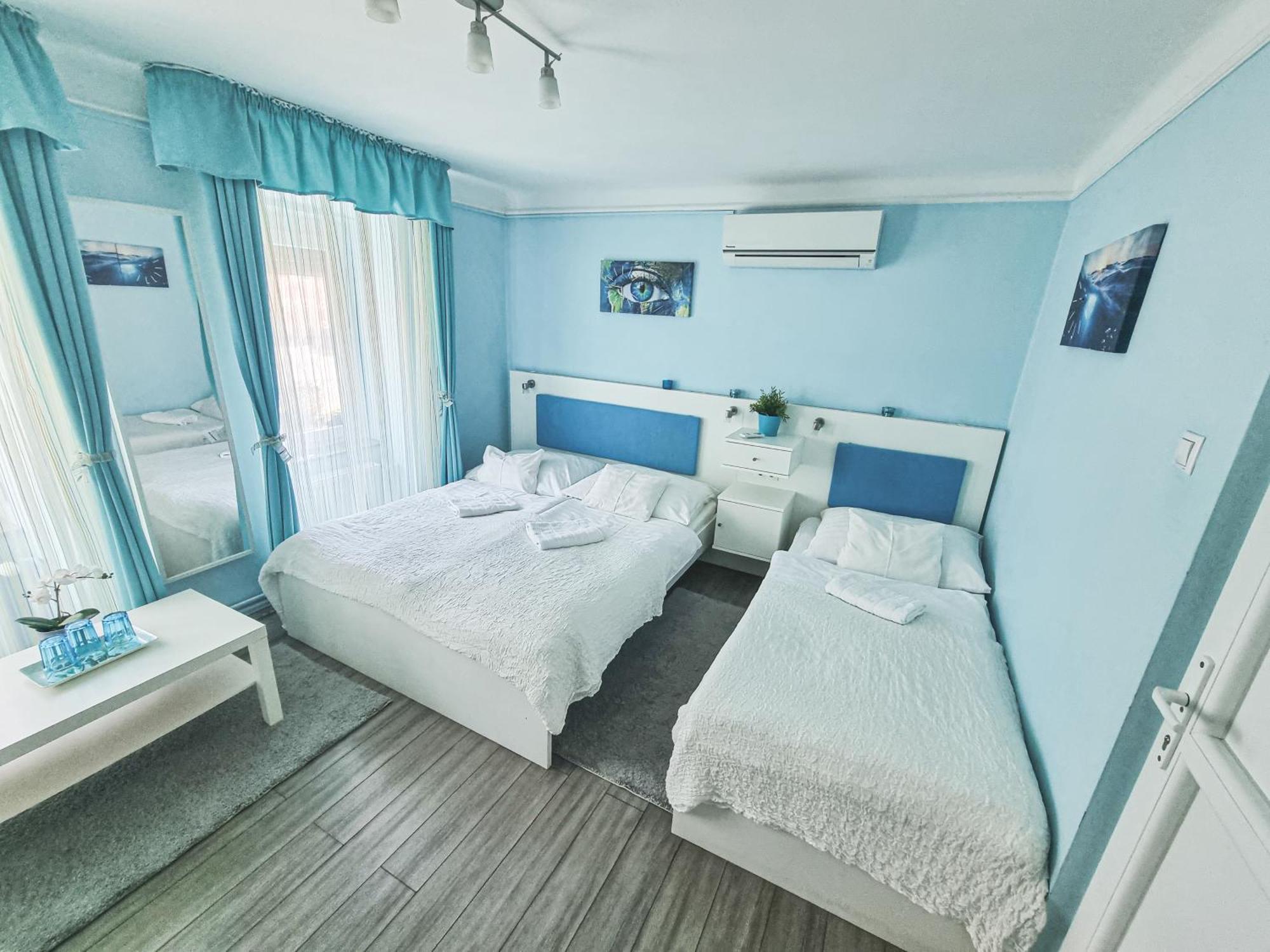 Szivarvany Panzio Szeged Extérieur photo